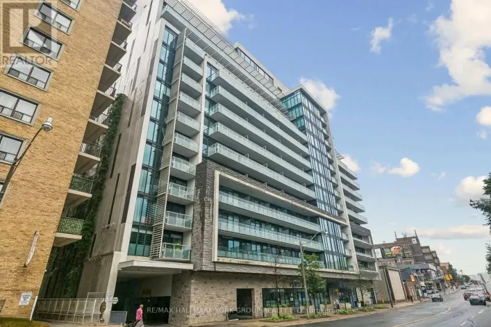 Apartment for sale: 606 - 3018 YONGE STREET, Toronto