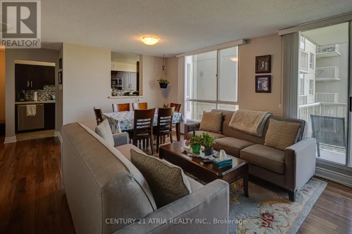 606 - 3077 WESTON ROAD, Toronto