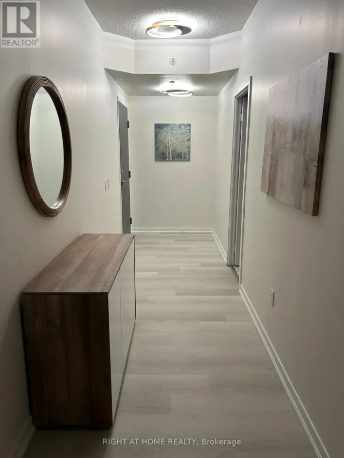 606 - 3237 BAYVIEW BOULEVARD, Toronto