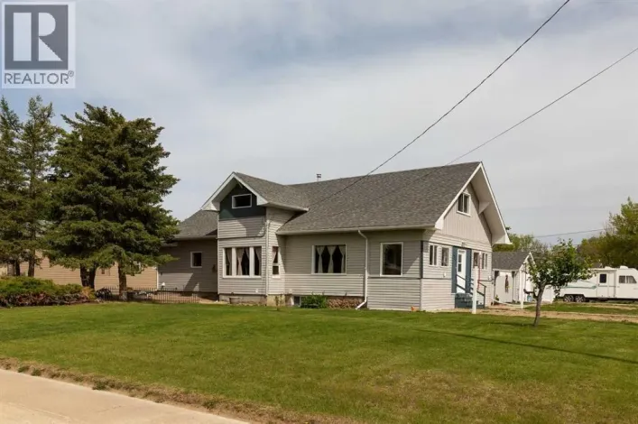 606 5 Street, Warner