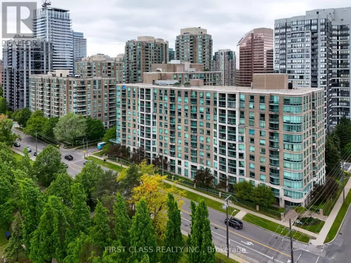 606 - 8 PEMBERTON AVENUE, Toronto