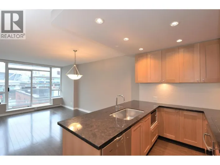 606 821 CAMBIE STREET, Vancouver