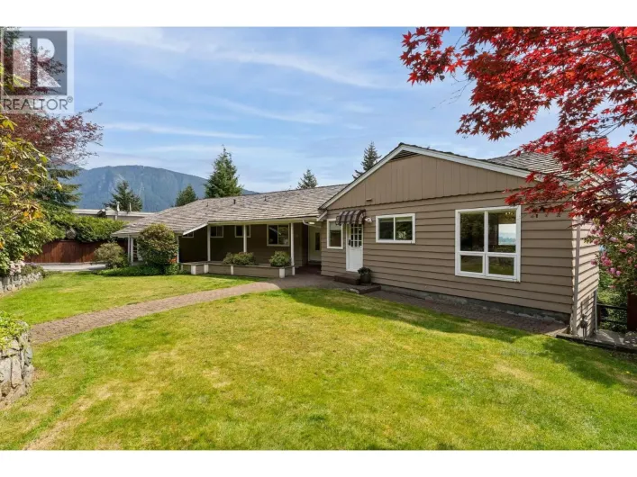 606 HAWSTEAD PLACE, West Vancouver