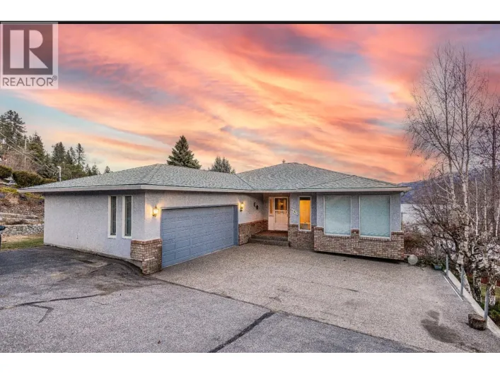 6063 Beatrice Road, Peachland