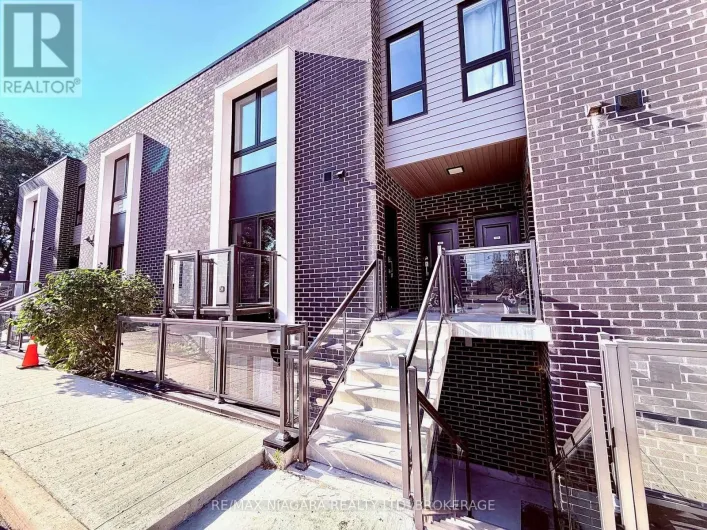 6065 MCLEOD ROAD, Niagara Falls