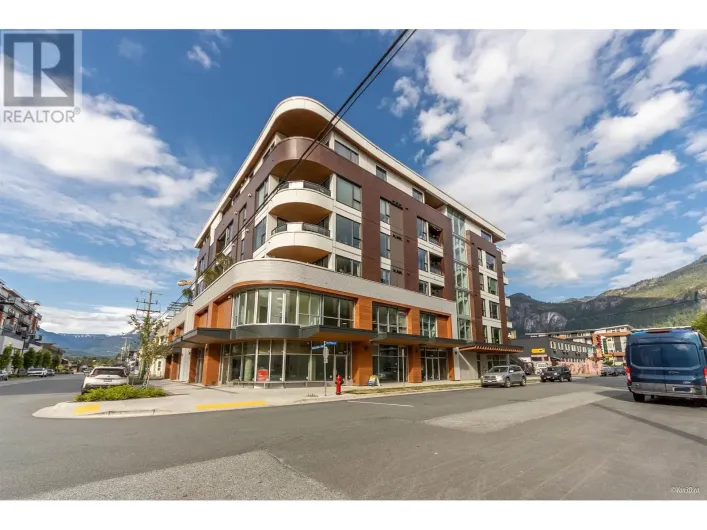 607 1365 VICTORIA STREET, Squamish