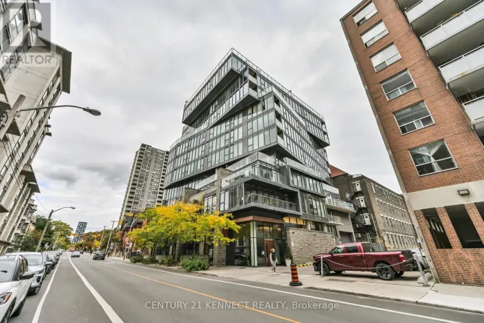 607 - 15 BEVERLEY STREET, Toronto
