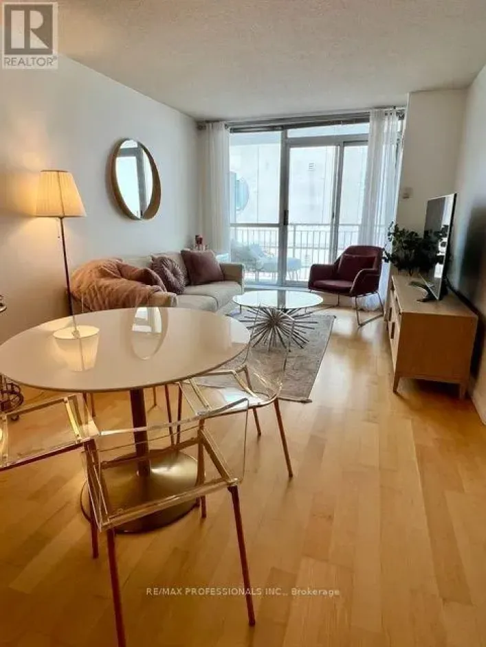 607 - 18 STAFFORD STREET, Toronto
