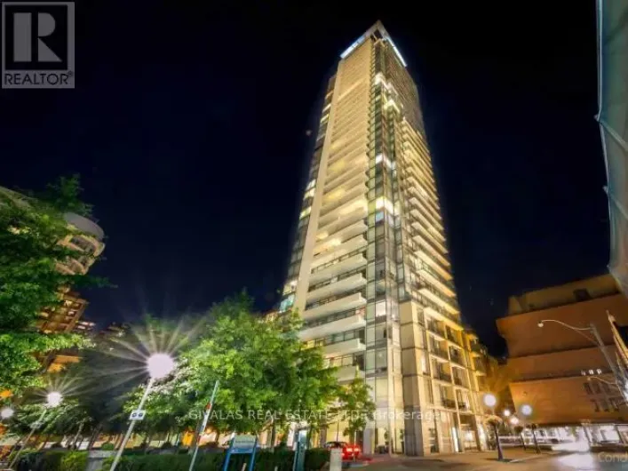 607 - 18 YORKVILLE AVENUE, Toronto