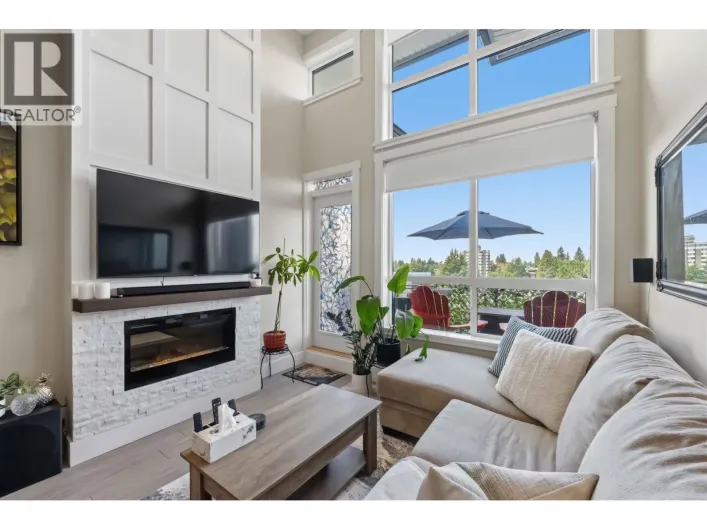 607 22335 MCINTOSH AVENUE, Maple Ridge