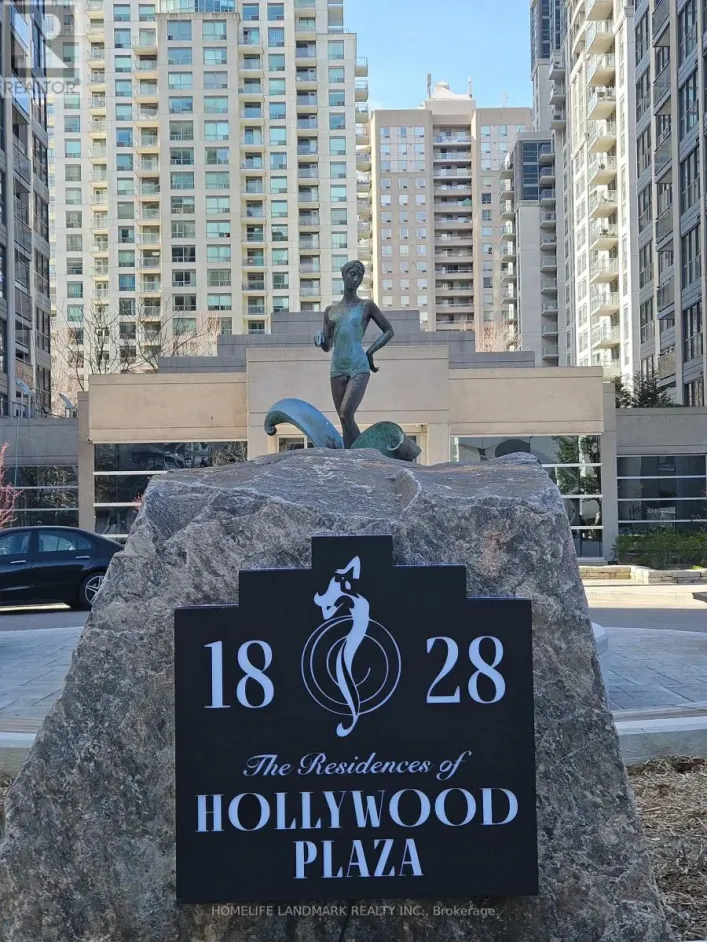 607 - 28 HOLLYWOOD AVENUE, Toronto