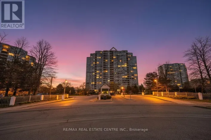 607 - 3 ROWNTREE ROAD, Toronto