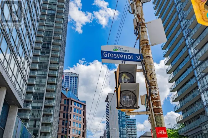 607 - 37 GROSVENOR STREET, Toronto