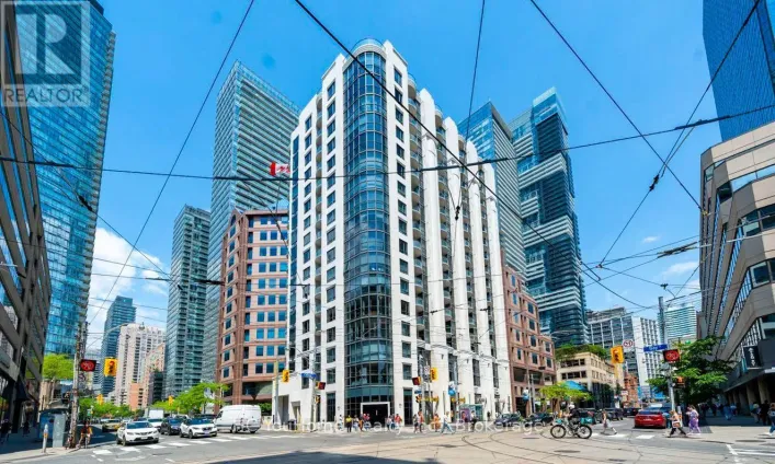 Apartment for sale: 607 - 801 BAY STREET, Toronto