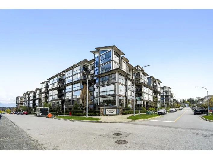 607 8526 202B STREET, Langley