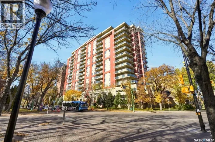Apartment for sale: 607 902 Spadina CRESCENT E, Saskatoon