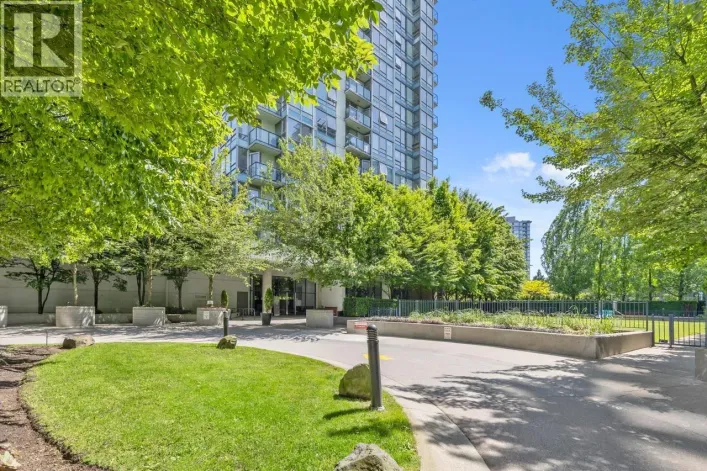 607 939 EXPO BOULEVARD, Vancouver