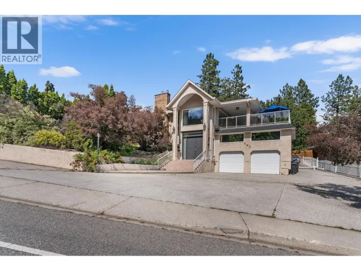 607 Clifton Road S, Kelowna