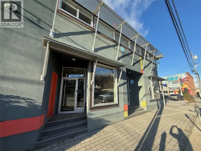 607 Front Street Unit# B, Nelson