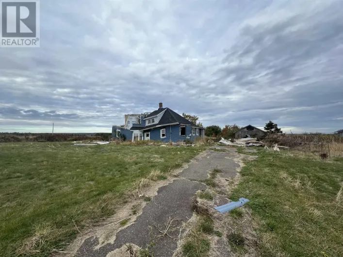 6070 NORTHSIDE Road, North Lake