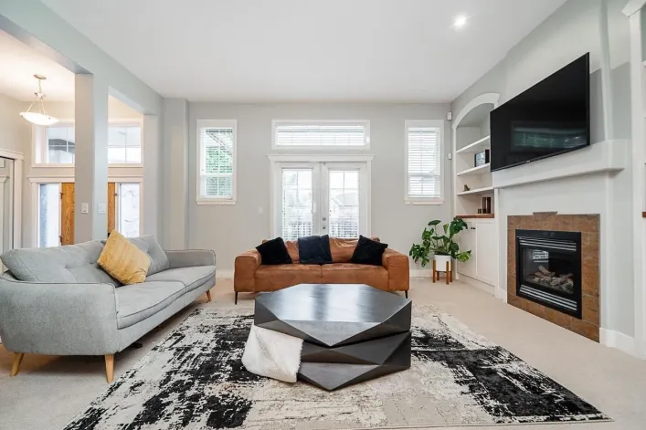 6075 165A STREET, Surrey