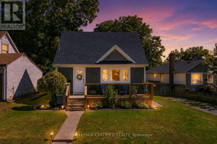6077 COLLINS DRIVE, Niagara Falls