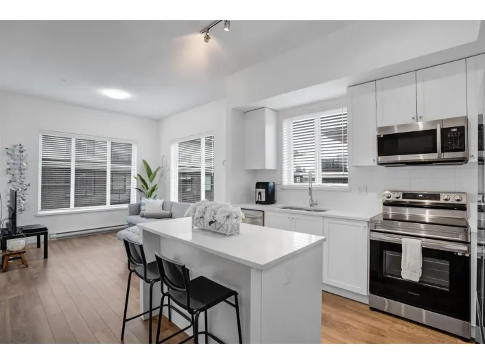 608 15825 85 AVENUE, Surrey