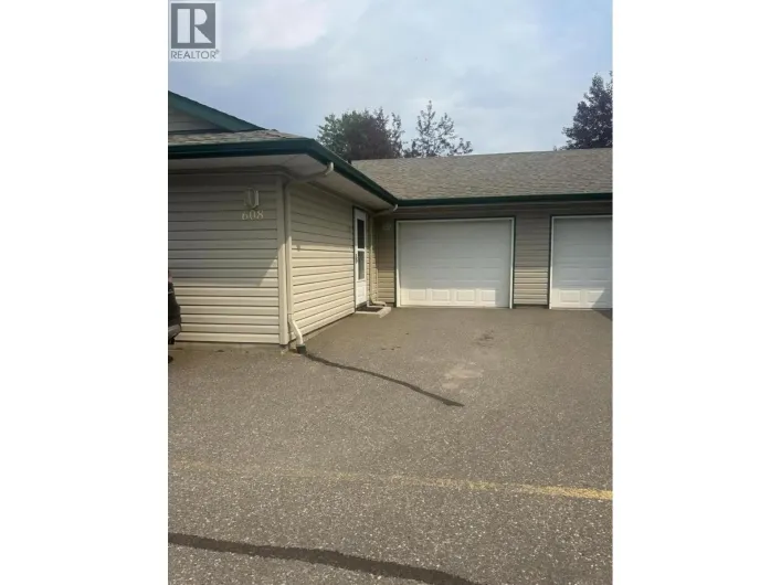 608 2877 FERRY AVENUE, Prince George