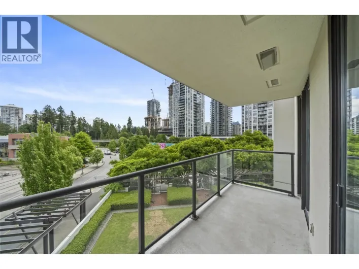 608 2982 BURLINGTON DRIVE, Coquitlam
