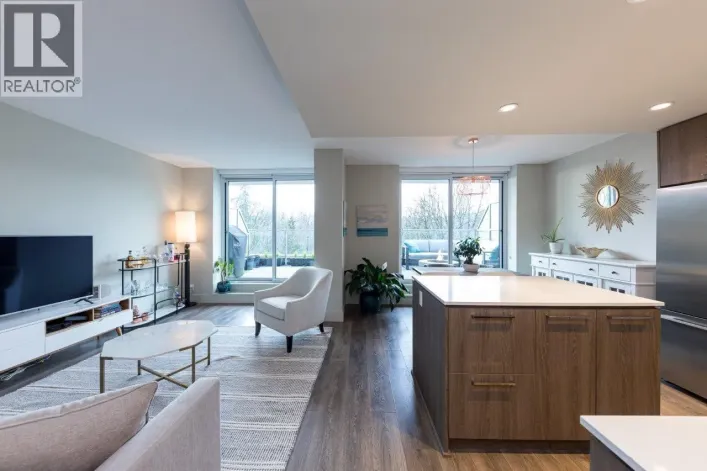 608 680 SEYLYNN CRESCENT, North Vancouver