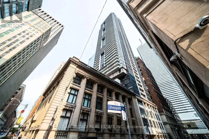 Apartment for sale: 608 - 70 TEMPERANCE STREET, Toronto