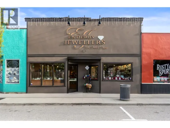 Retail for sale: 608 Cliff Avenue, Enderby