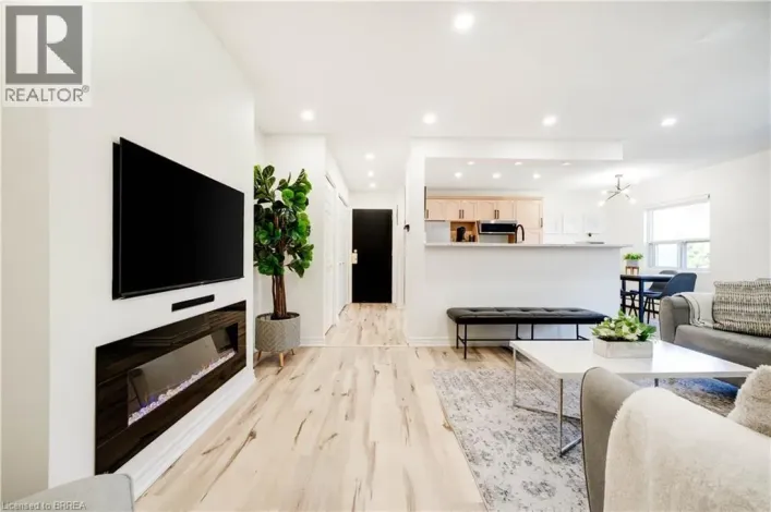 608 GREY Street Unit# 4, Brantford