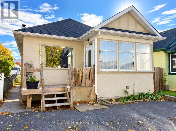 608 MARKS STREET S, Thunder Bay