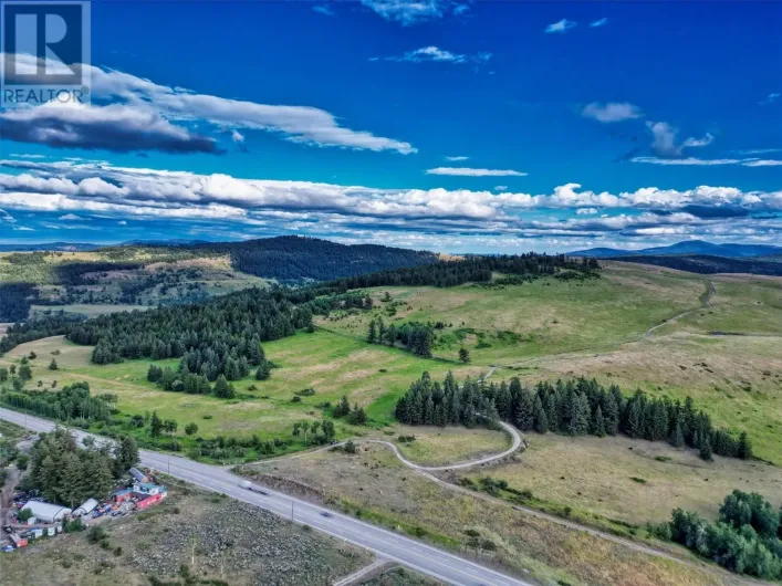 6080 Highway 3, Bridesville