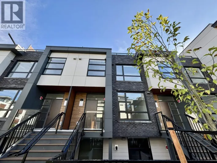 6085 IRMIN STREET, Burnaby