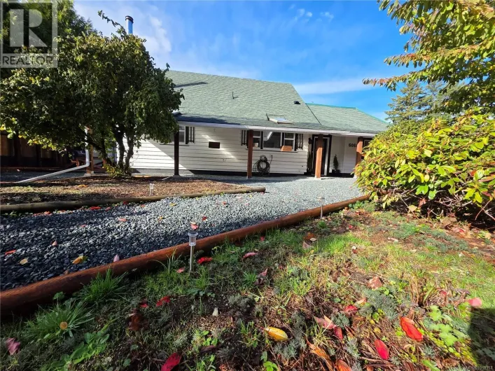 6088 Grandview Rd, Port Alberni