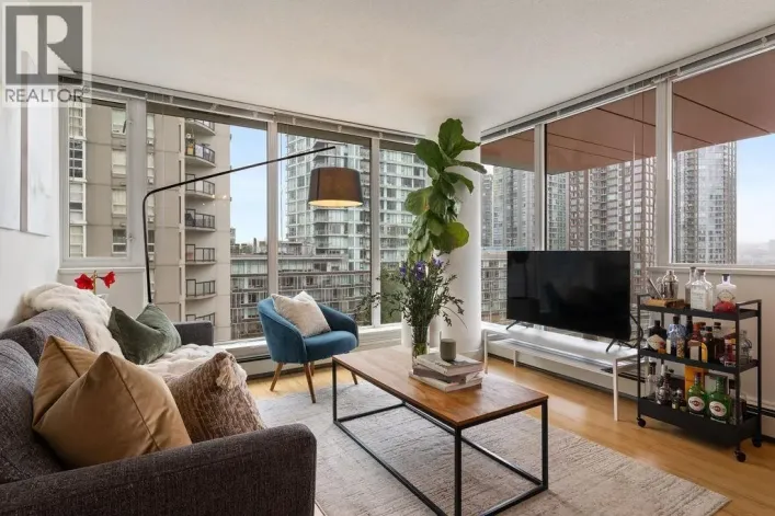 609 1325 ROLSTON STREET, Vancouver