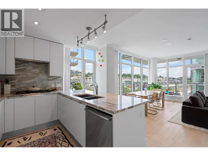 609 185 VICTORY SHIP WAY, North Vancouver