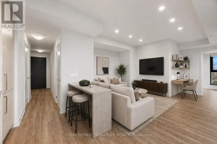609 - 250 LAWRENCE AVENUE W, Toronto