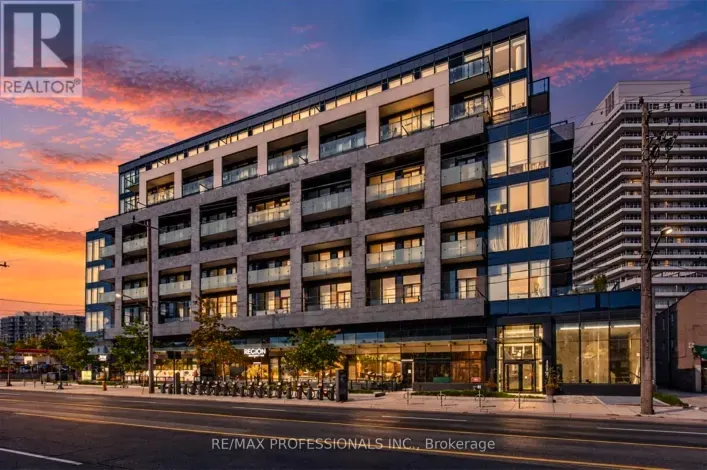 Apartment for sale: 609 - 4208 DUNDAS STREET W, Toronto