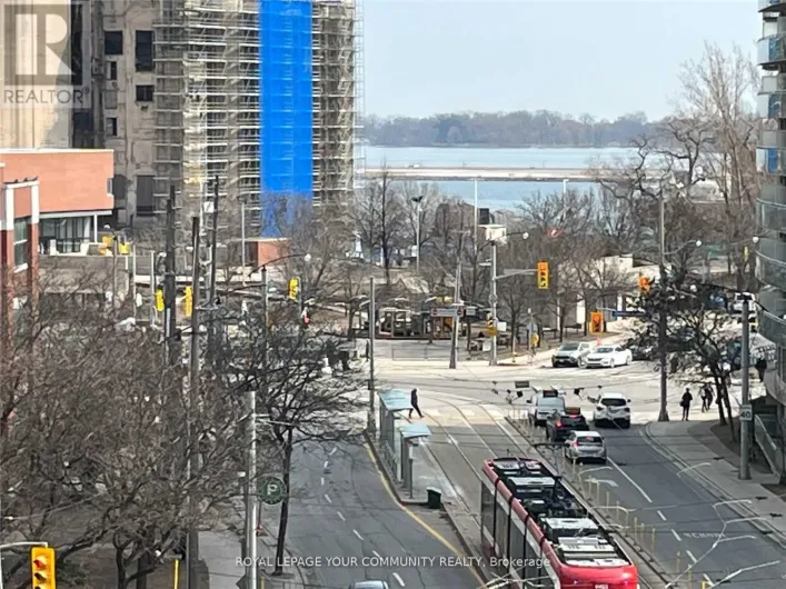 609 - 600 FLEET STREET, Toronto