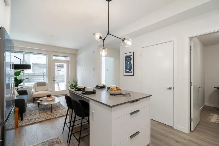 609 7936 206 STREET, Langley