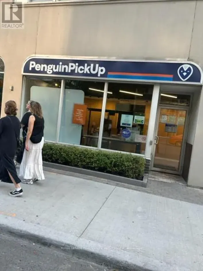 609 CHURCH STREET, Toronto