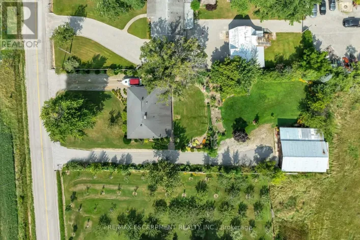609 GREEN MOUNTAIN ROAD E, Hamilton