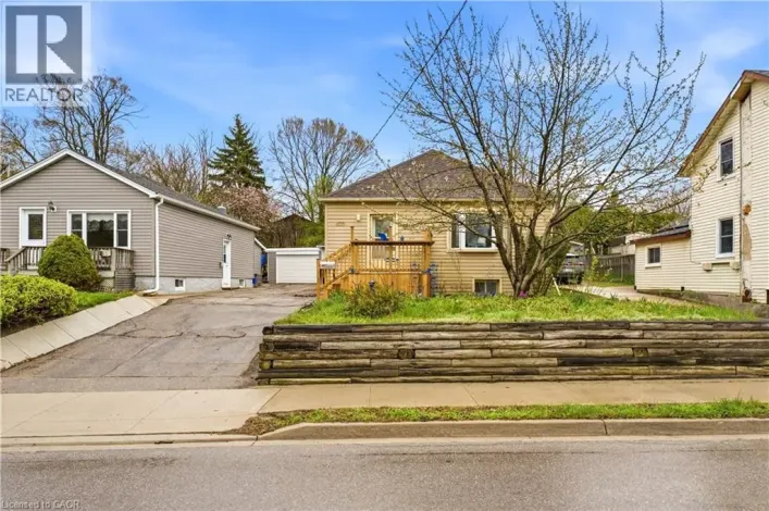609 GUELPH Street, Kitchener