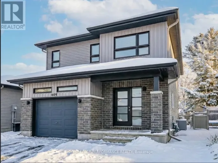 609 ROBERT STREET, Clarence-Rockland