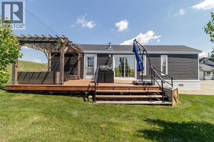 6091, 25054 South Pine Lake Road, Rural Red Deer County