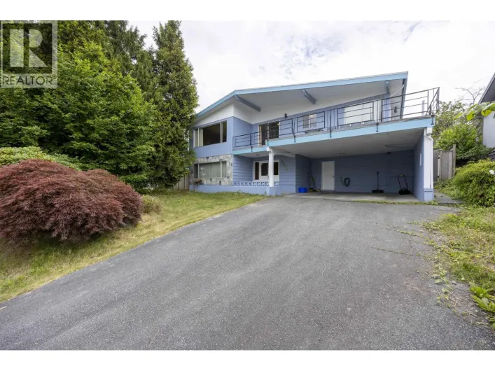 6096 SERVICE STREET, Burnaby