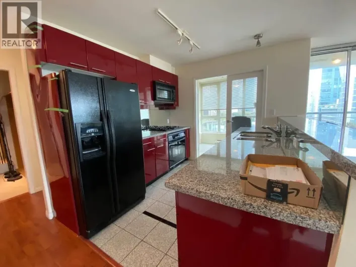 60X 1328 W PENDER STREET, Vancouver